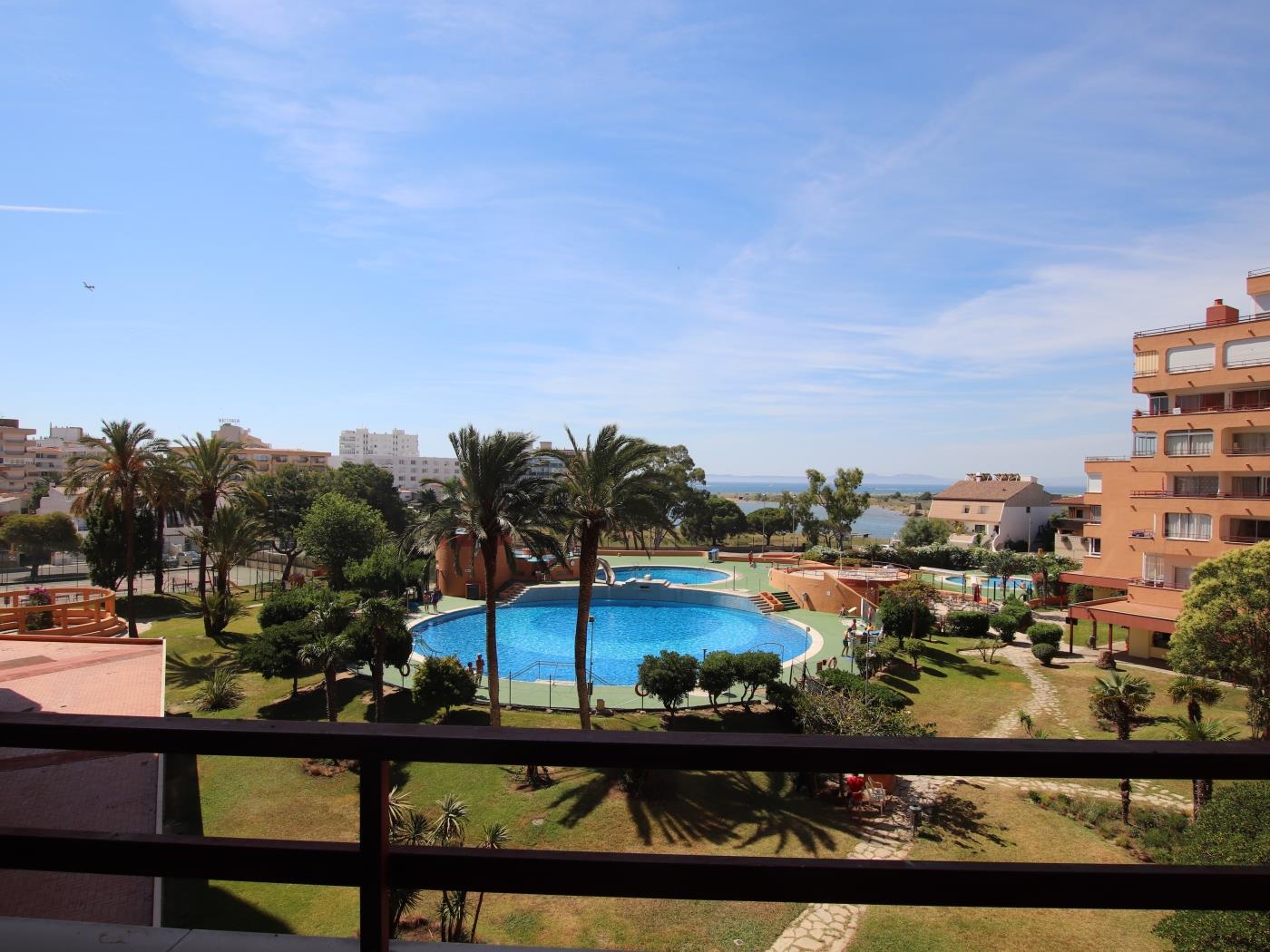 1 Bedroom apartment with sea view and pool 00221 in ROSES