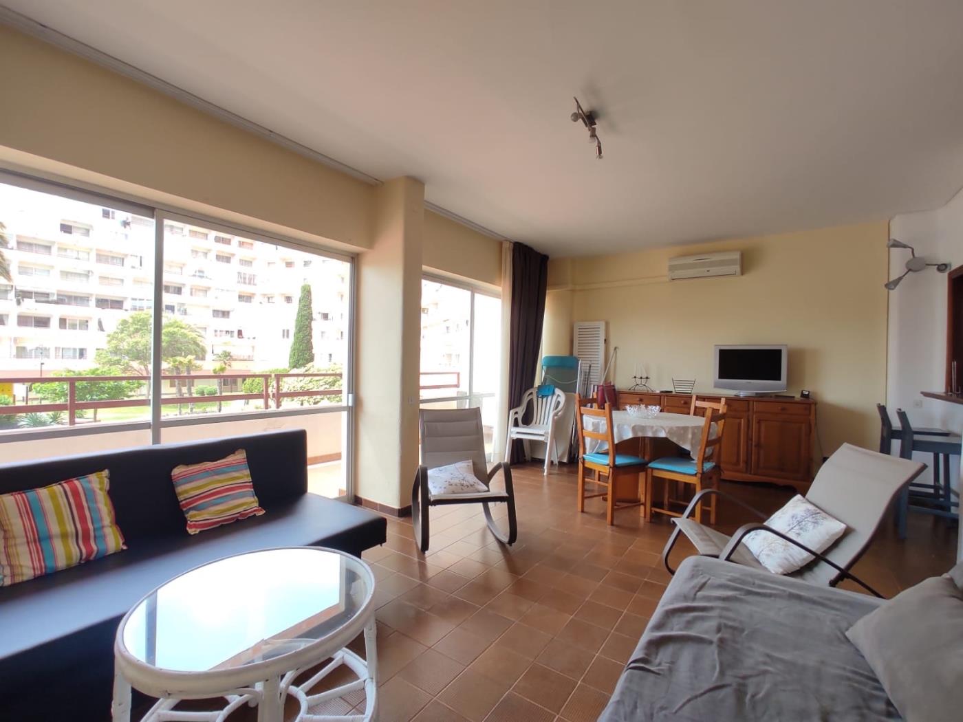 Apartament 1 dormitori amb vistes al mar i piscina a ROSES