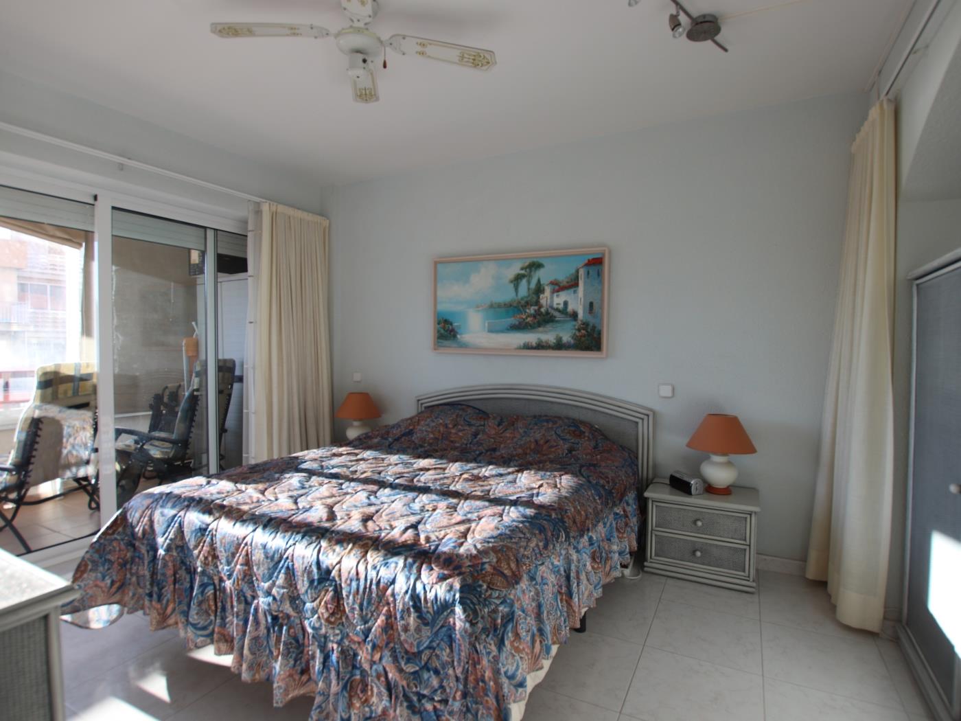 Apartament 2 dormitori amb vistes al mar 0038 a ROSES